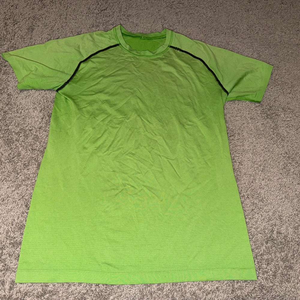 lululemon athletica Lime Green Short Sleeve Tee